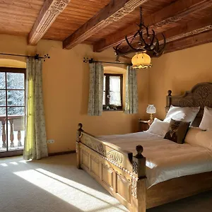 St. Anton Апартаменты